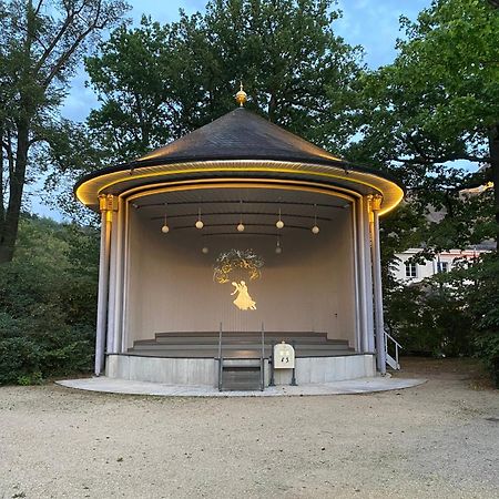 Fewo Roland Ranft Direkt Am Kurpark Barrierearm 60Qm Bad Elster Dış mekan fotoğraf